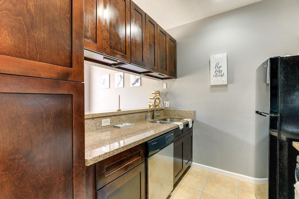 Houston Rental in Gated Community w/ Pool Access!