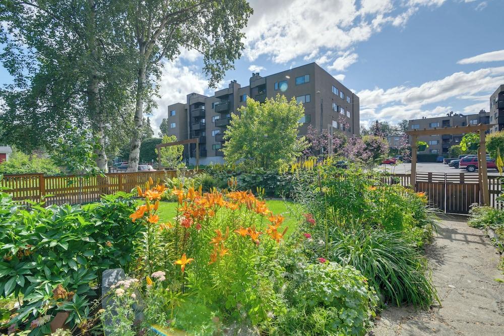 Downtown Anchorage Vacation Rental w/ Garden Views