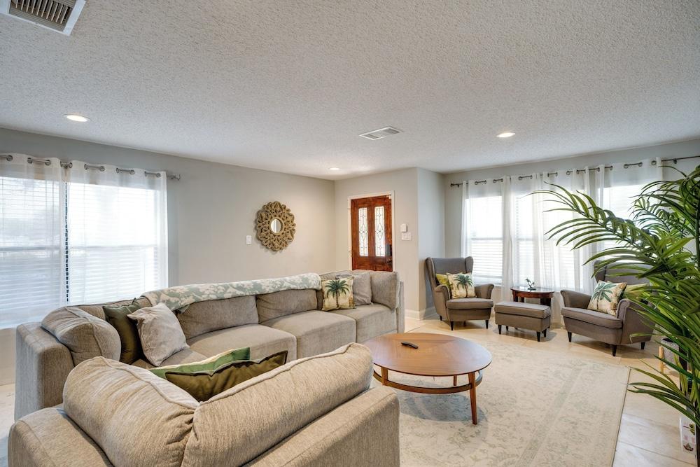 Luxe San Antonio Vacation Rental w/ Private Pool!