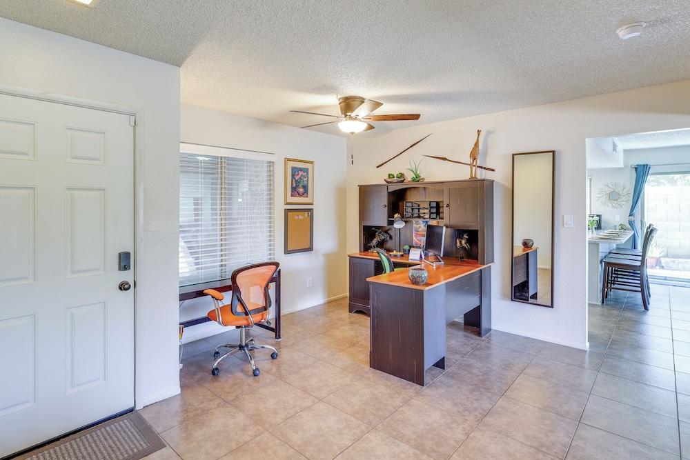 Centrally Located Glendale Home w/ Yard & Grill