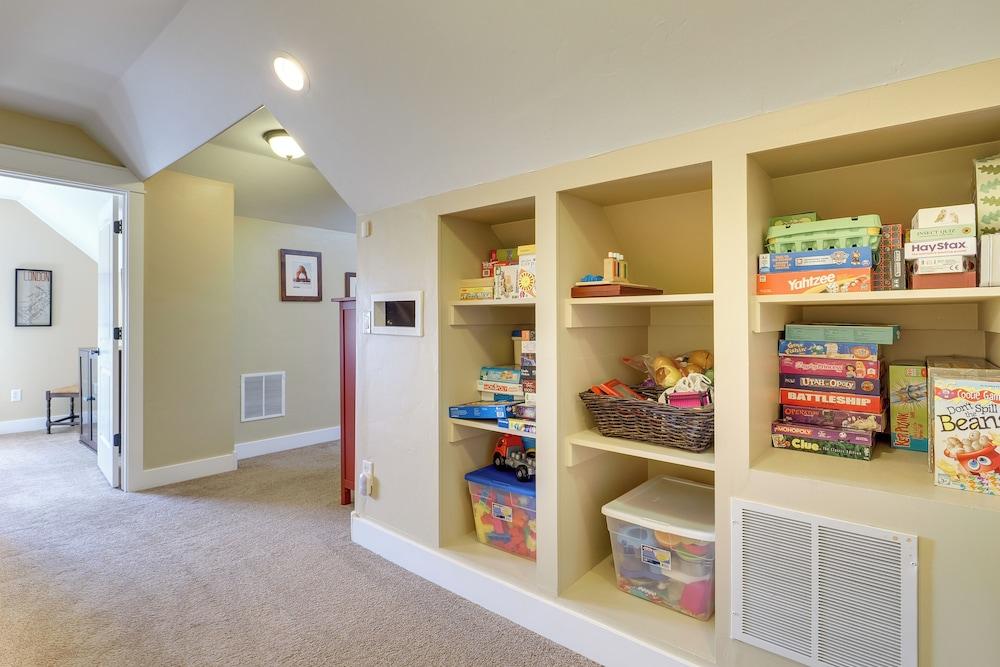 Spacious Utah Retreat w/ Deck, Grill & Fire Pit!