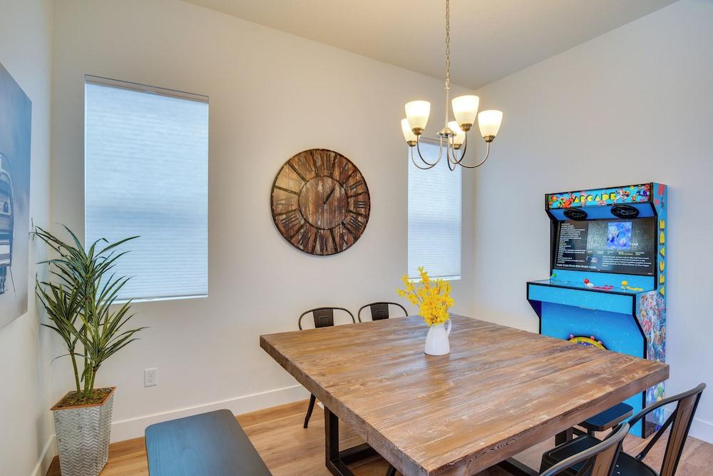 Pet-friendly Utah Abode - Fireplace, Patio & Grill