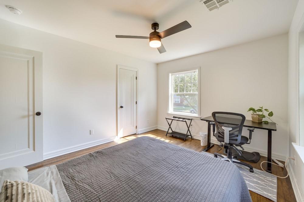 Central Tulsa Cottage w/ Yard ~ 3 Mi to Downtown!