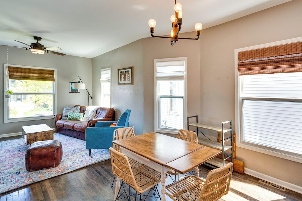 Pet-friendly Home - 6 Mi to Downtown Milwaukee!