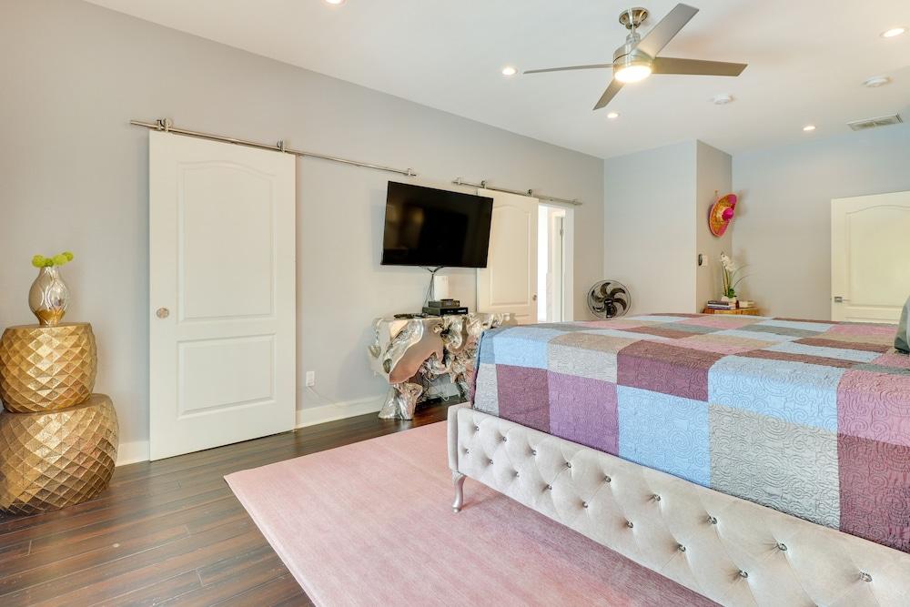 Upscale Pflugerville Paradise w/ Private Pool!