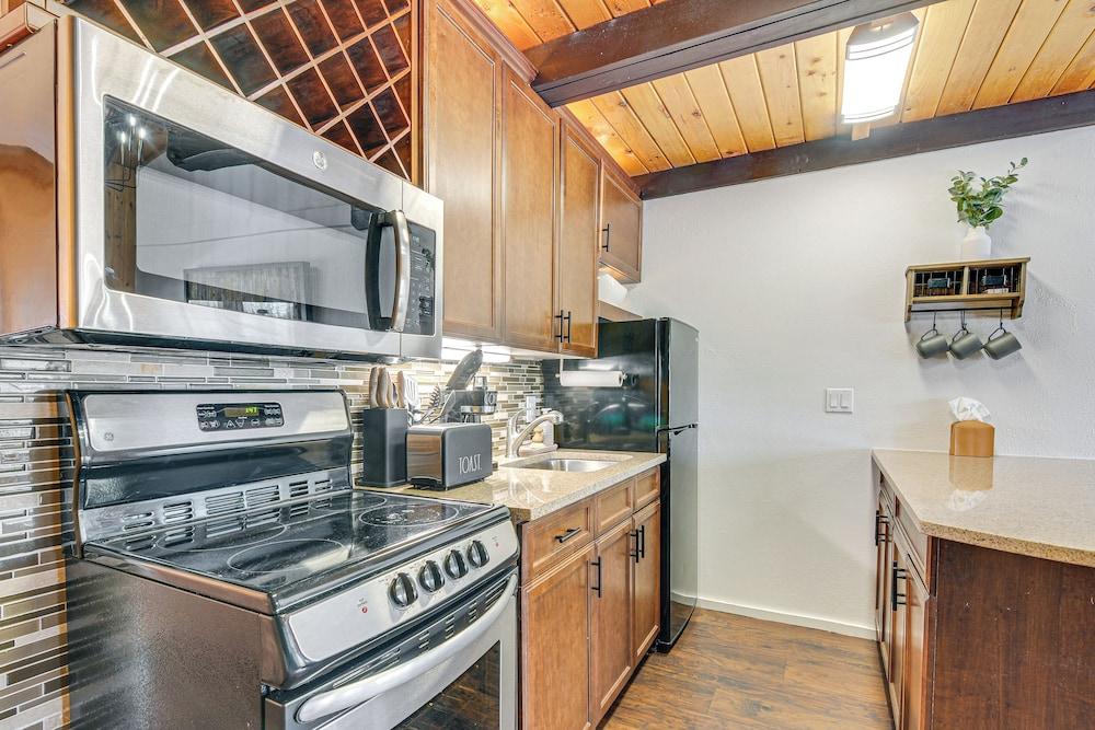 Brian Head Condo: Walk to Giant Steps Ski Lifts!