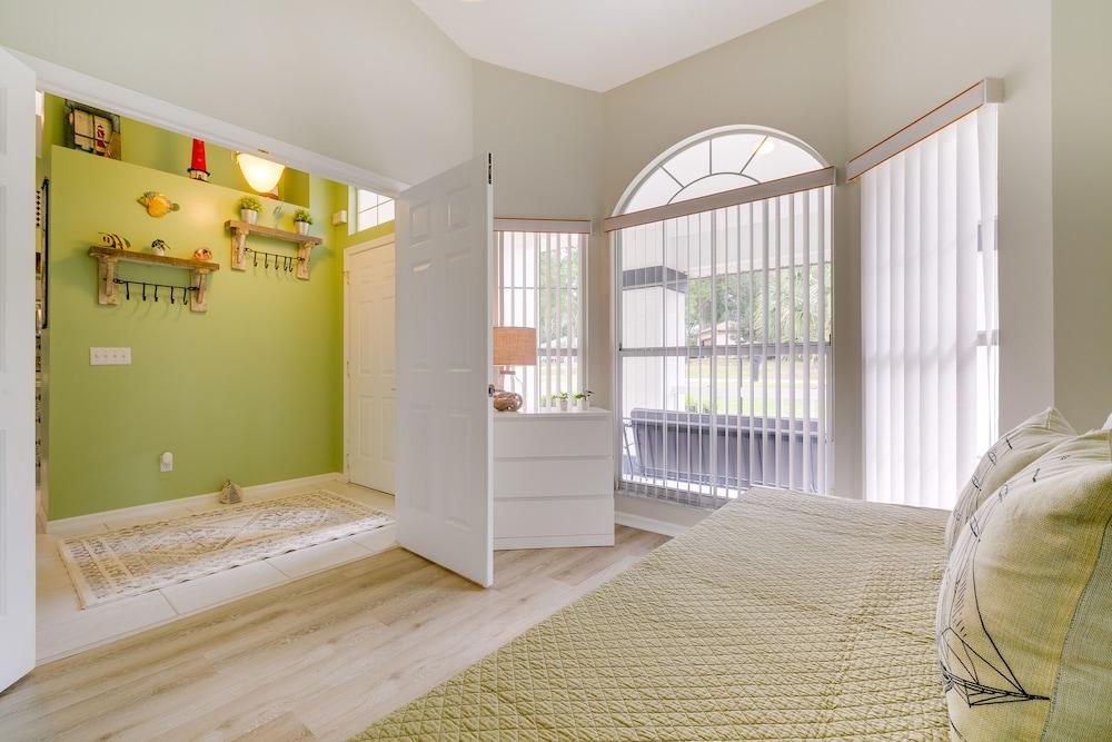 Sunny Home w/ Pool & Lanai - Near Rainbow River!