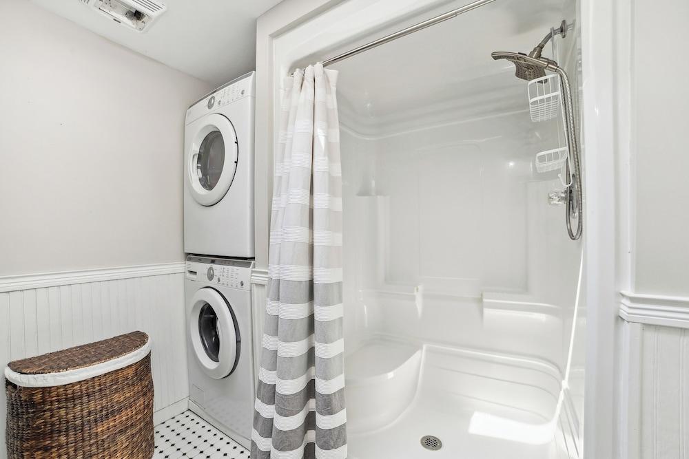 Lakefront Gladwin Vacation Rental w/ Deck & Dock!