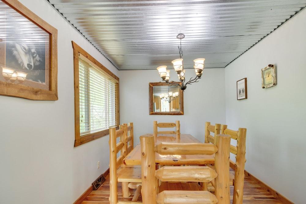 Minnesota Cabin w/ Deck & Private Beach