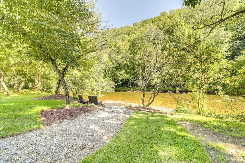 Deck + Mtn Views: Riverfront Cullowhee Home