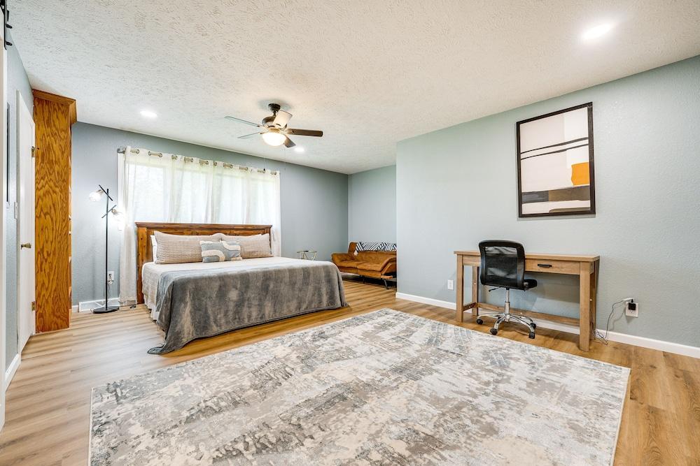 Pet-friendly Shell Knob Retreat w/ Deck & Grill!