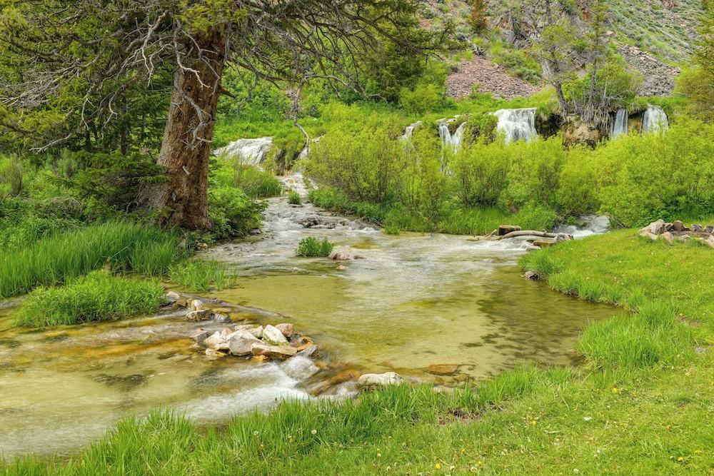 Remote Mountain Vacation Rental in Wyoming Range!