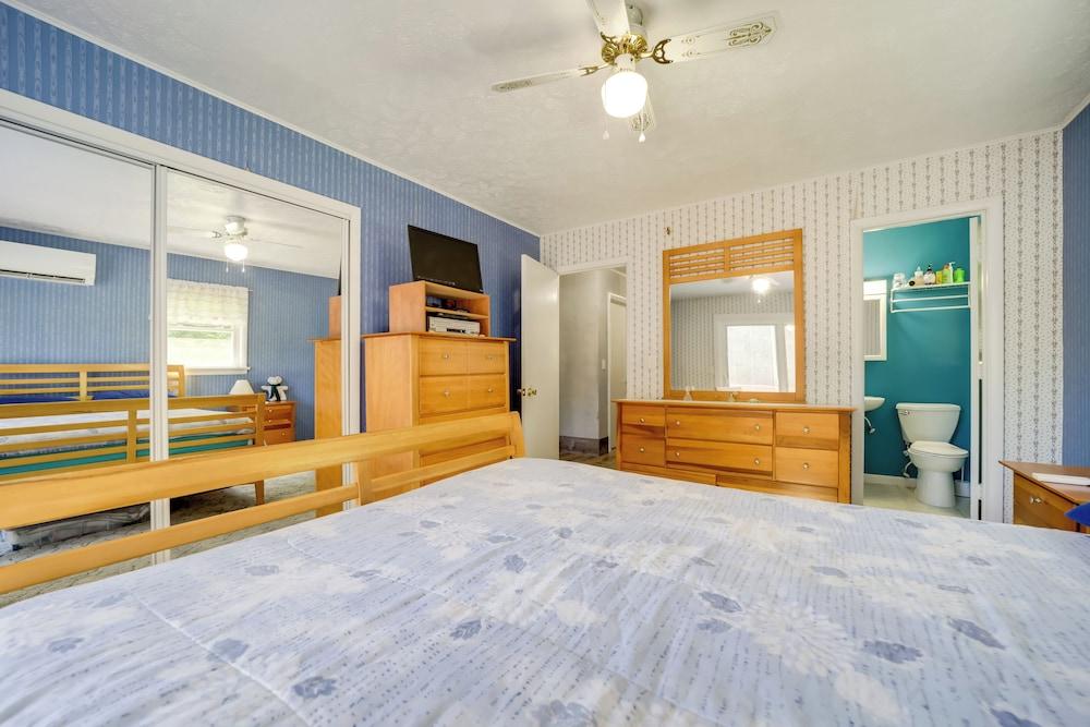 Secluded Canton Vacation Rental 22 Mi to Asheville