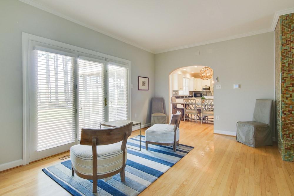 Waterfront Cambridge Gem w/ Hot Tub, Pool & Dock!