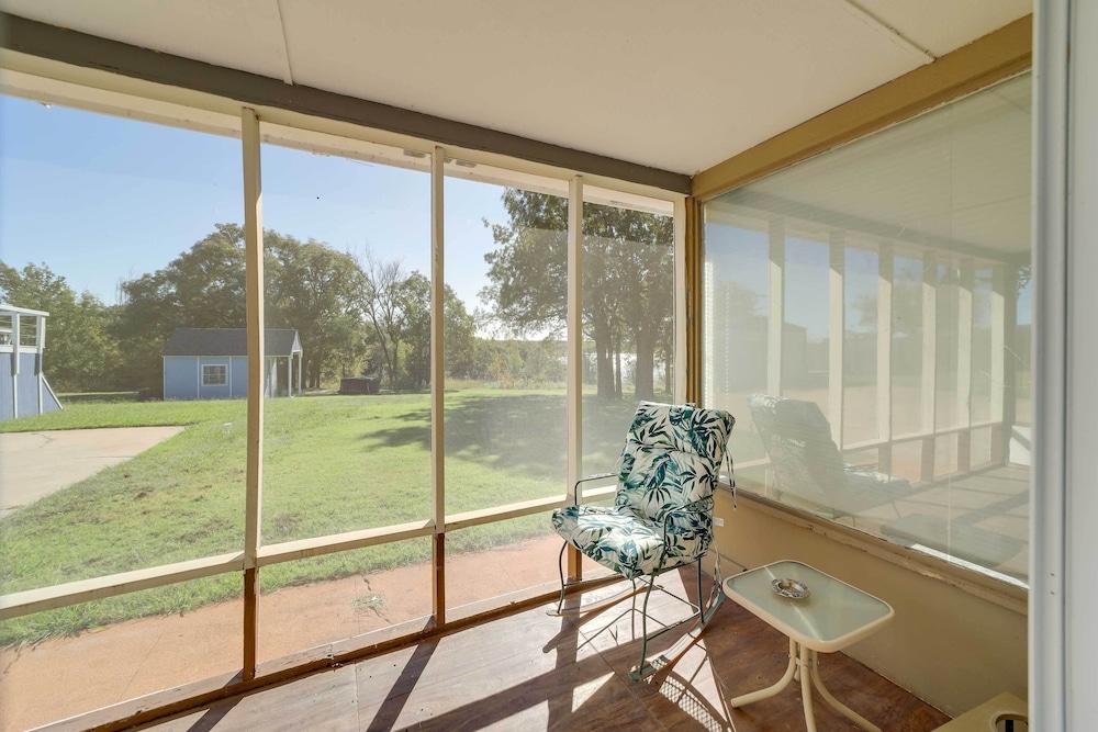 Waterfront Keystone Lake Gem: Private Dock, Kayaks