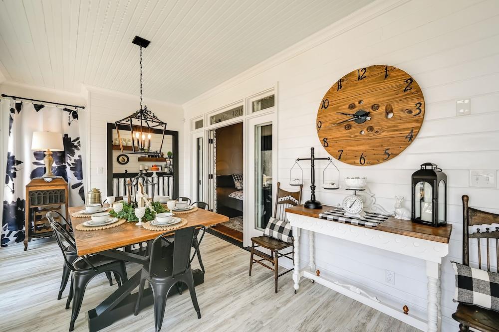 Pamlico River Vacation Rental w/ Deck & Fire Pit