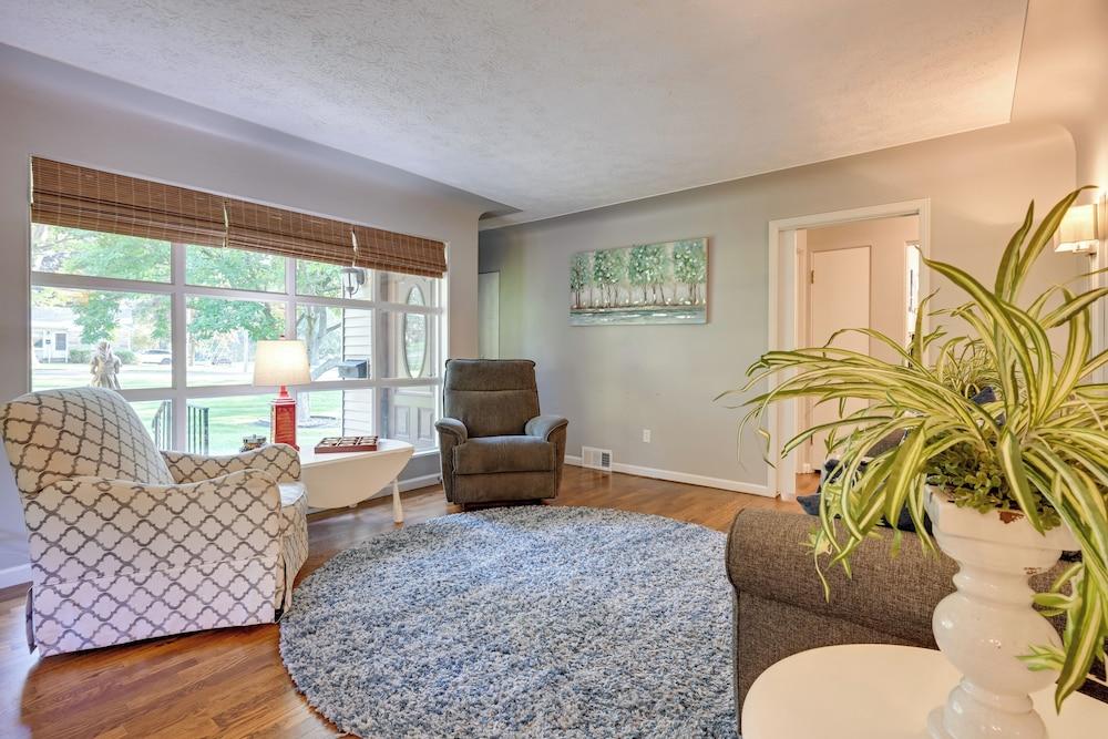 Pet-friendly Michigan Escape w/ Patio & Gas Grill!