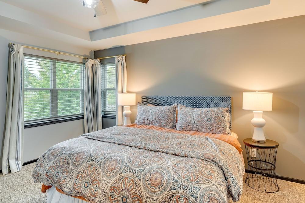 Pet-friendly Deforest Getaway w/ Backyard!