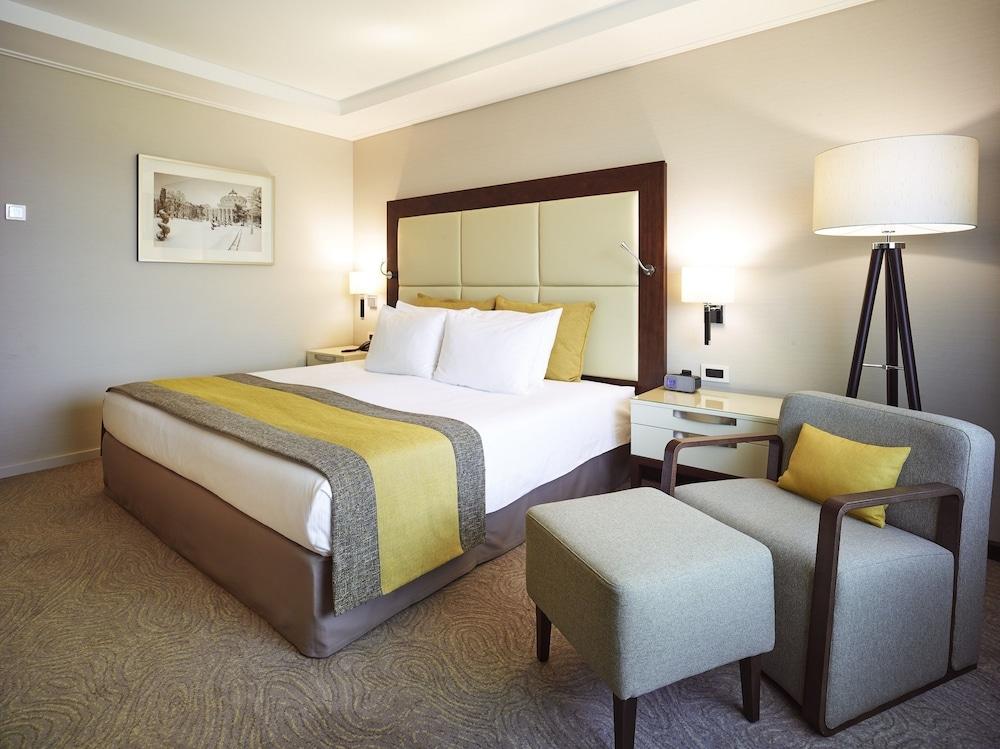 Crowne Plaza Bucharest by IHG