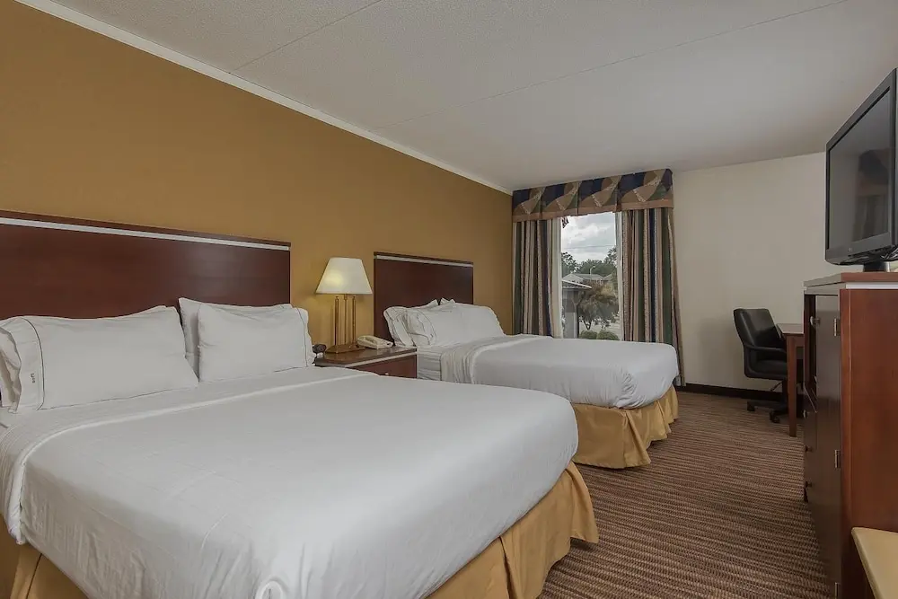 Spark by Hilton Roanoke Civic Center