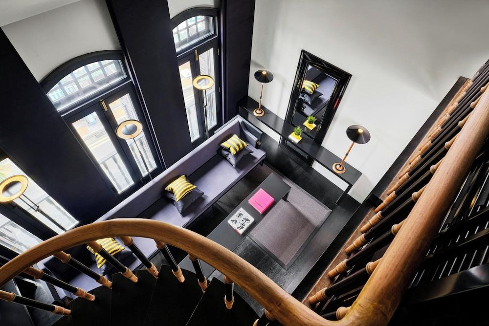 Duxton Reserve Singapore, Autograph Collection