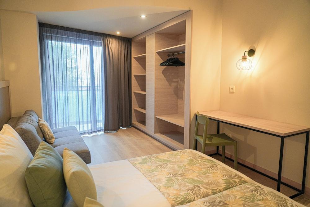 htop Jadhe ex. htop Calella Palace