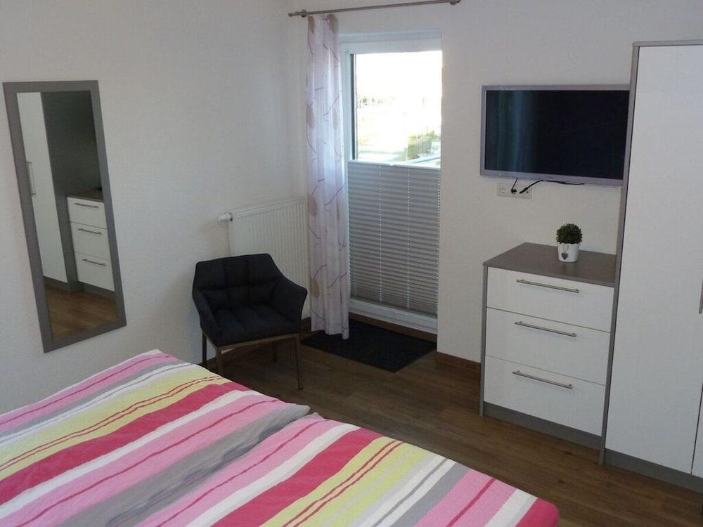 Hohe Lith 4.09 Modern Retreat