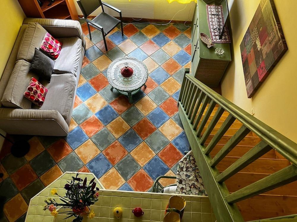 Charming Holiday Home With Swimming Pool