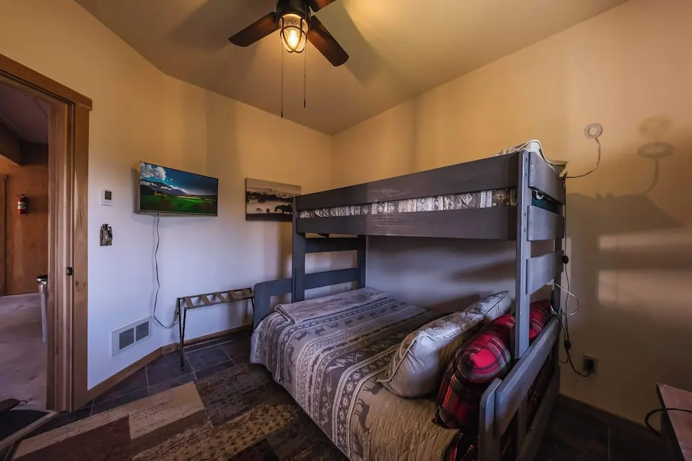 Rock Lot A 5 Star Vacation!