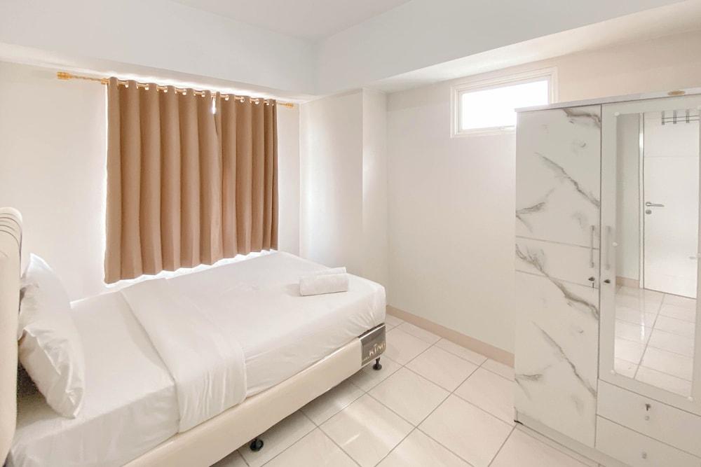 Good And Spacious 3Br At Springlake Summarecon Bekasi Apartment