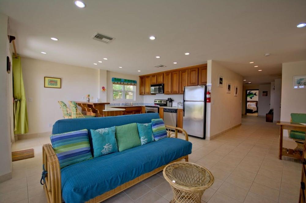 Miramar Villas Resort