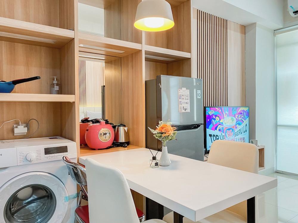 Big And Comfy Studio At Vasanta Innopark Apartment