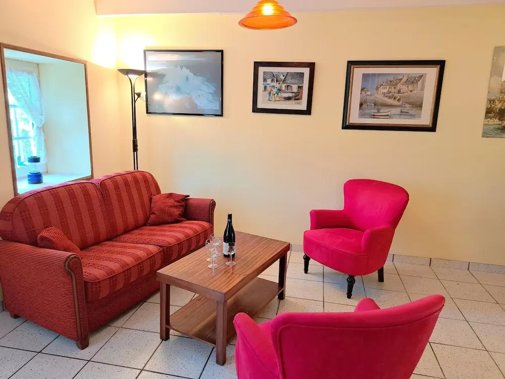 Semi-detached House With sea Views, Porspoder