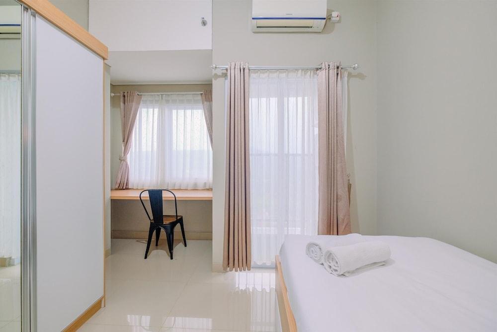 Modern Look 1BR at LRT City Sentul - Royal Sentul Park Apartment
