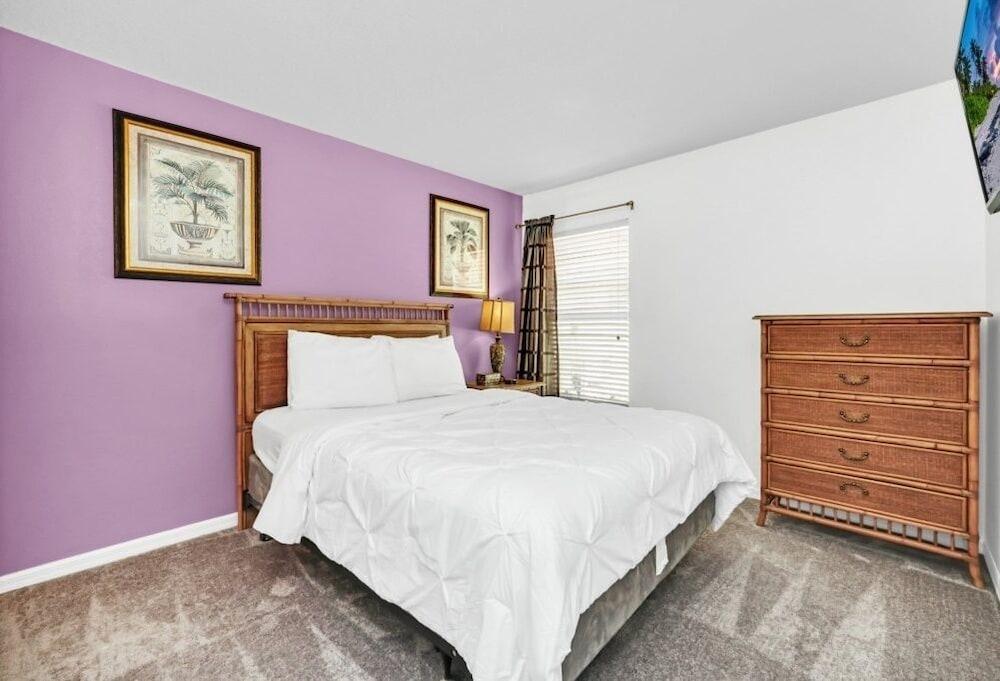 Blue Spa Private Pool Home With Game Room! 4 Bedroom Villa