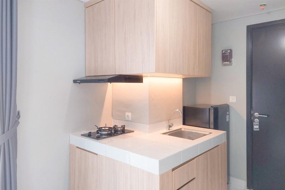 Spacious And Simple Studio Apartment Casa De Parco