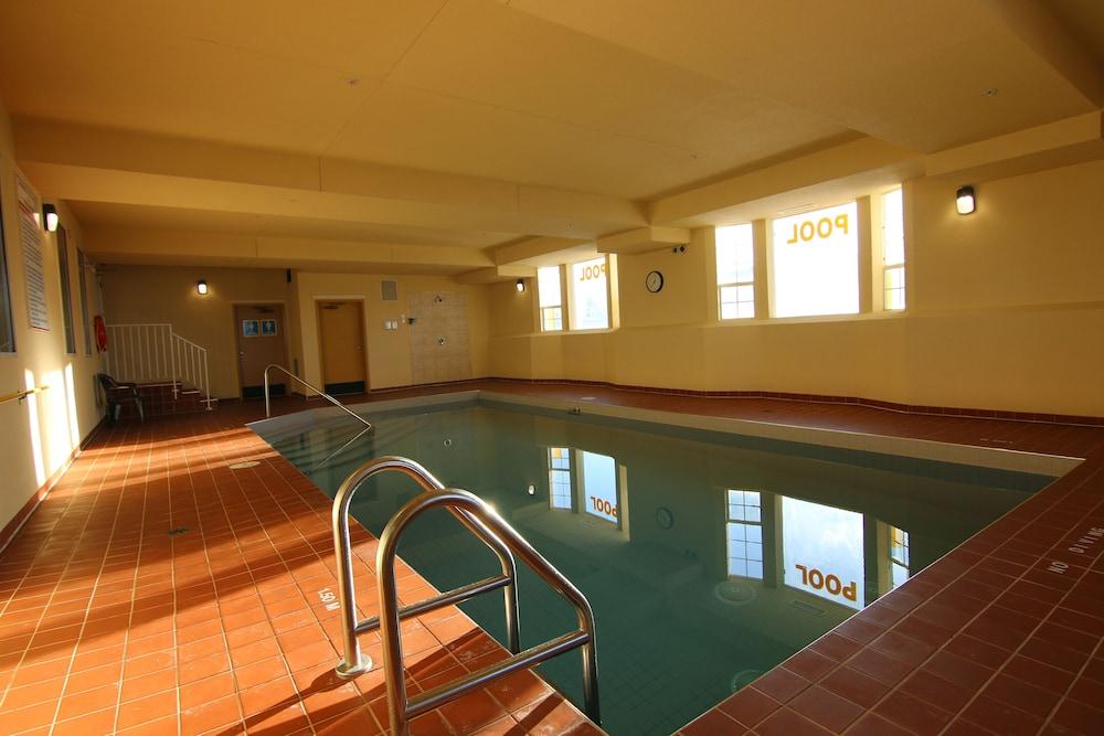 Western Budget Plus Grande Prairie 2