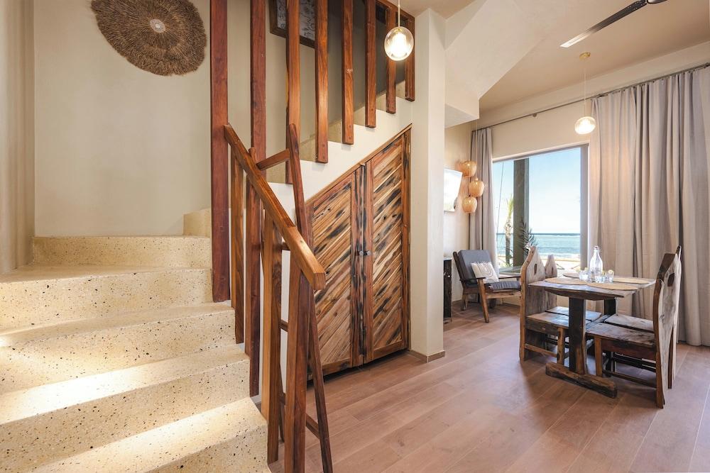 Clove Island Essence & Spa Boutique