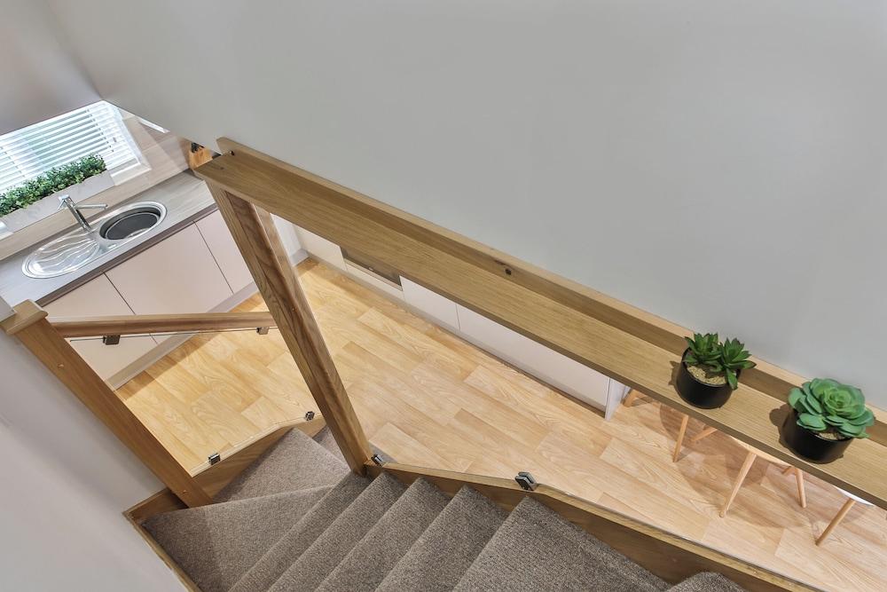 1BR Gem in Great Location