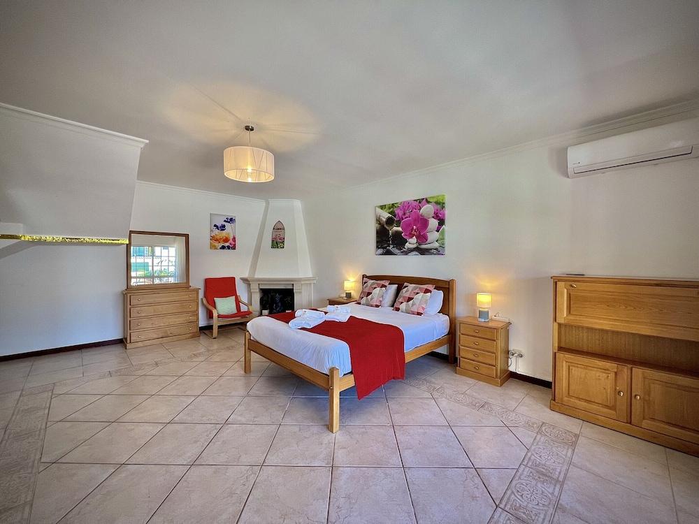 Albufeira Summer Villa 2 by Homing