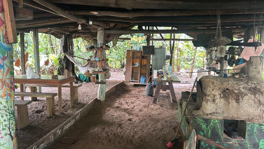 Rio Agujitas Eco Farm Hostel and Tours