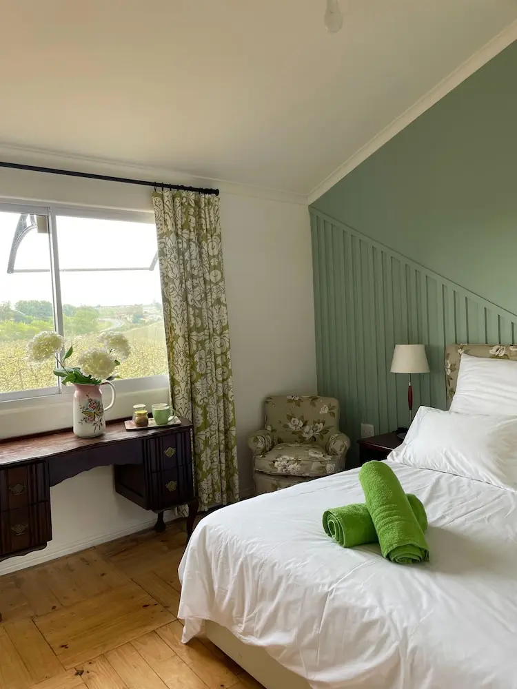 Charming Cottage in Elgin, Grabouw