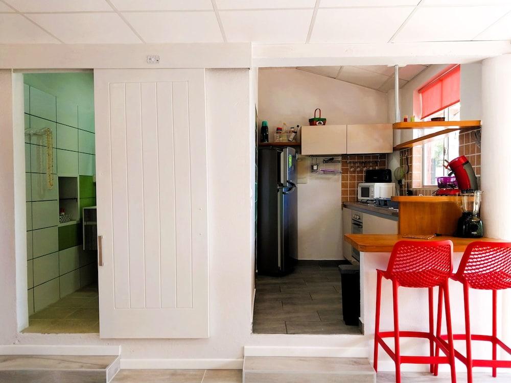 Tahiti - Terevete Pool Studio