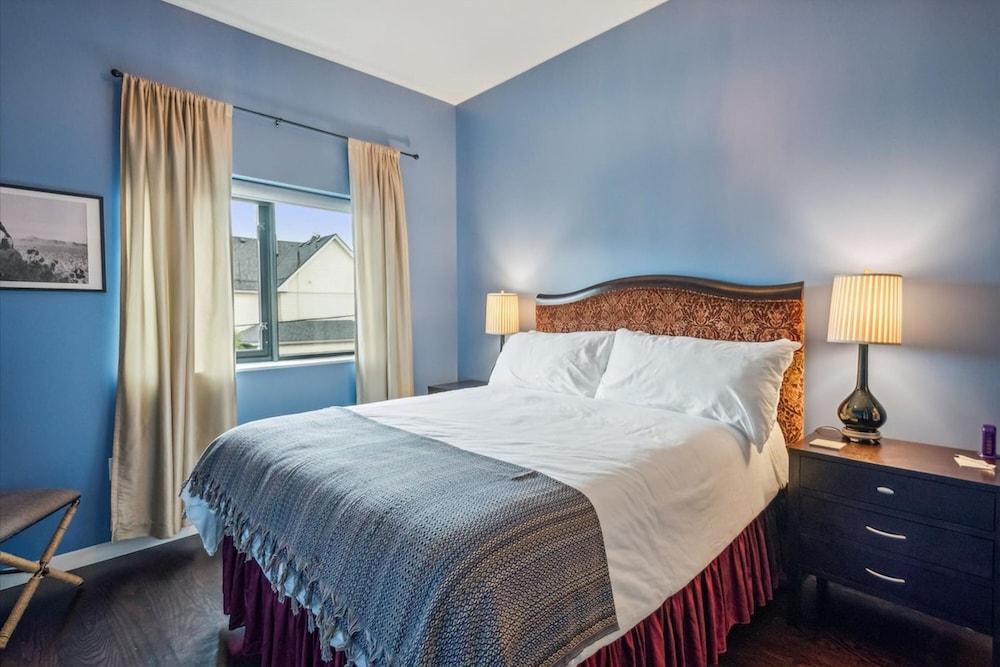 Meadowlark Suite - 201