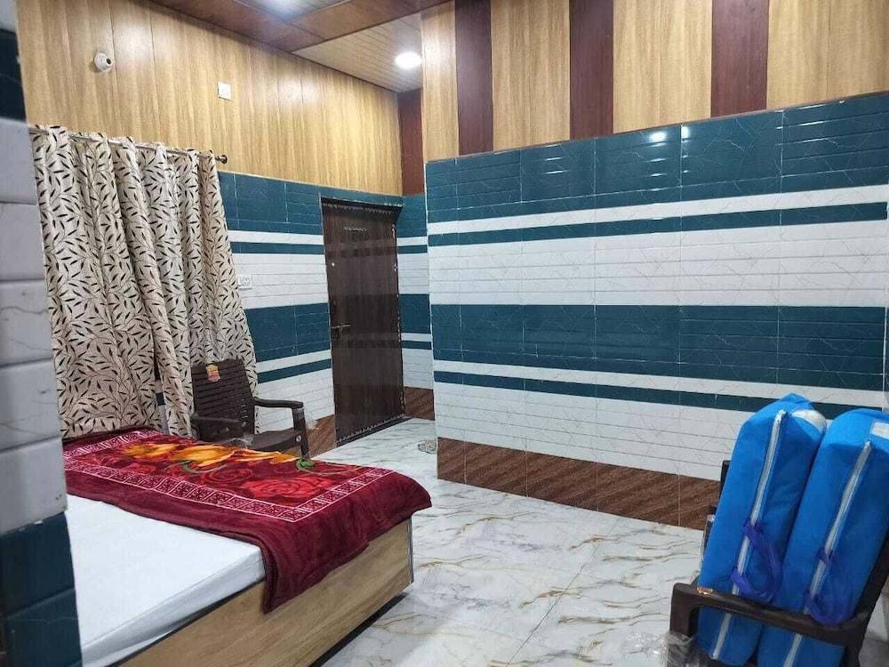 Shree Ram Saroj Aksh Dham