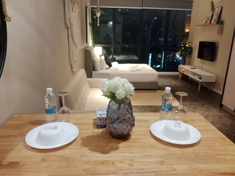 Scarletz KLCC By Miami Hospitality