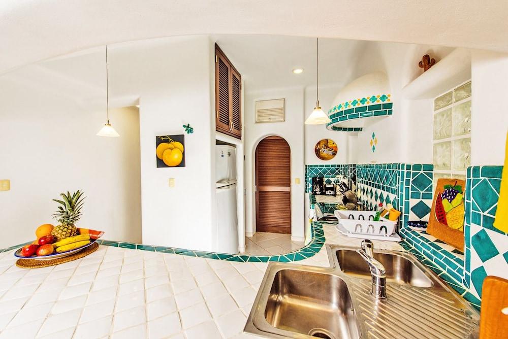 Natz Ti Ha J101 by PRP