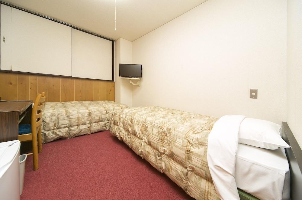 Takamatsu Station Hotel