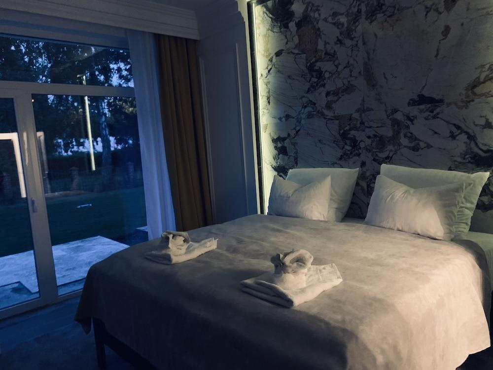 Monte Carlo Boutique Hotel