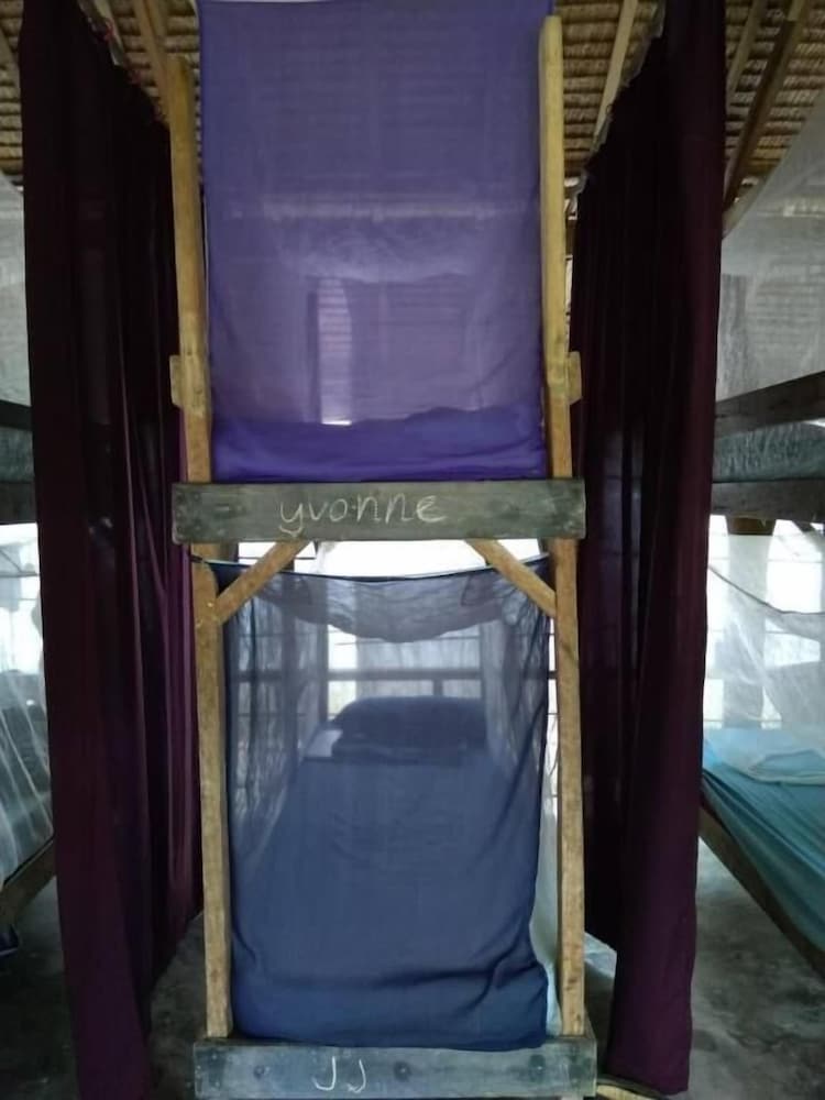 Paglaom Hostel - Adults Only